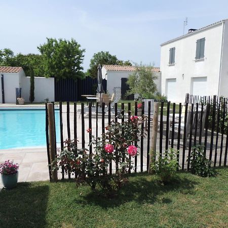 Laubertiere Bed & Breakfast Marennes  Exterior photo